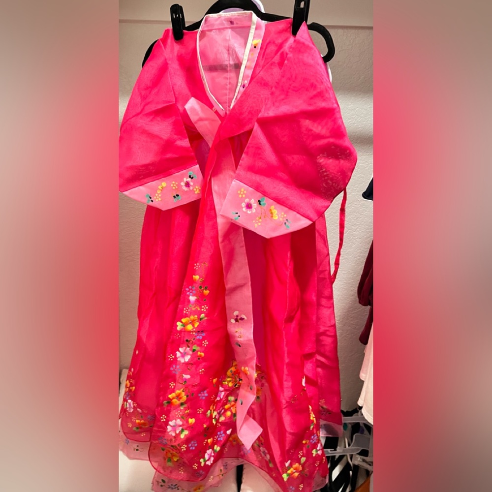 Korean dress